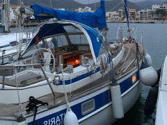 Hallberg-Rassy 352