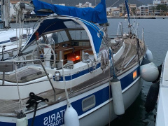 Hallberg-Rassy 352