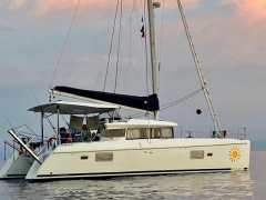 Lagoon 420 Owner's Version