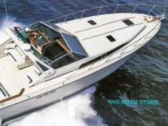 Sea Ray 390 Express Cruiser