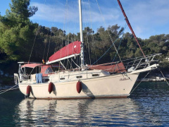 Island Packet 29