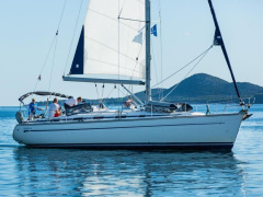 Bavaria 44