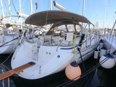 Bavaria 44