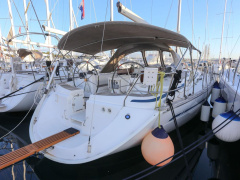 Bavaria 44