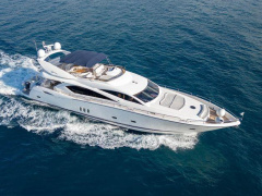 Sunseeker 82 Yacht