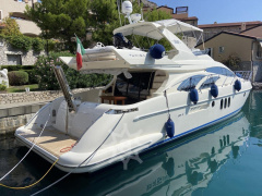 Azimut 62