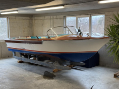 Riva Junior