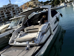 Four Winns H350