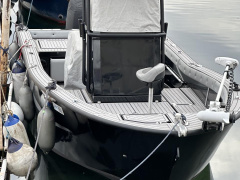 Piranhascraft Wave 700
