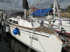 Hanse 325
