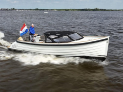 Waterspoor 808 Sloep