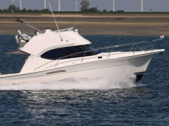 Riviera 33 Flybridge