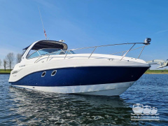 Rinker 310 Express Cruiser