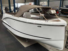 Maxima 640 Tender