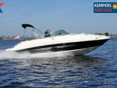 Sea Ray 220 Sundeck