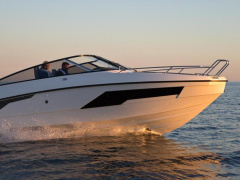 Finnmaster T8 met Mercury Verado 300 actie