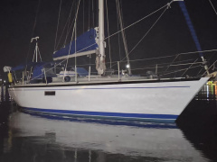 Dufour 35