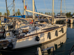 Jeanneau 349