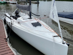 J Boats J70