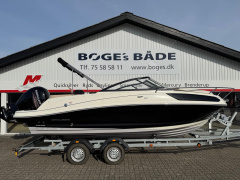 Bayliner VR5 Cuddy med F150 Mercury-EFI 4 takt XL
