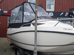 Quicksilver 455 Cabin