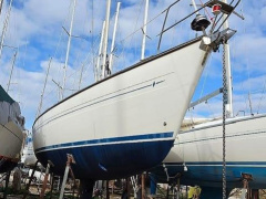 Bavaria 42