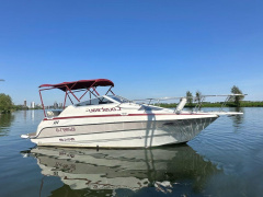 Maxum 2300