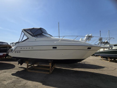 Maxum 2700
