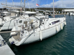 Beneteau Oceanis 37