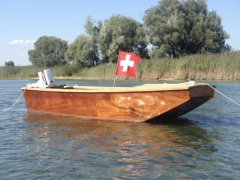 Holzboot in Weidlingsform-Matter Bootbau