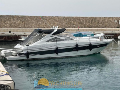 Pershing 37'