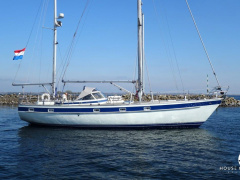 Hallberg-Rassy 42E