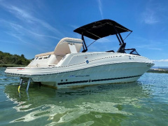 Bayliner VR 6 Wake