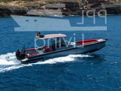 Axopar Brabus Shadow 500