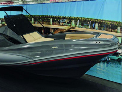 ZAR Formenti ZAR 95SL mit 2x300 Evinrude
