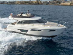 Ferretti 500