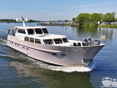 Euroship 1900 Pilothouse
