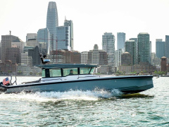 Axopar 37 XC Cross Cabin