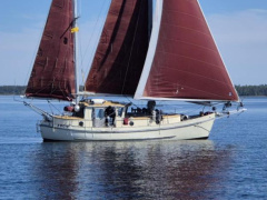 Benford 37 pilothouse ketch