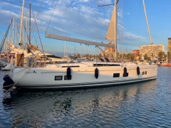 Hanse 548