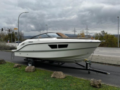 Quicksilver ACTIV 805 Cruiser