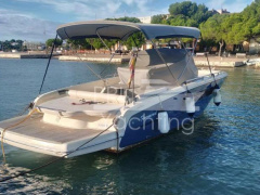 Invictus 280 CX