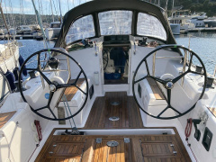 Salona 38 R Perfotmance
