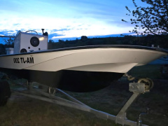 Boston Whaler Sport Center Console 15