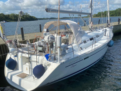 Beneteau Oceanis Clipper 393