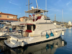 Viking Yachts 43' Convertible