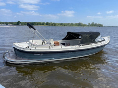 Interboat 750