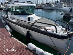 Axopar 28 CABIN