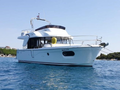 Beneteau Swift Trawler 35
