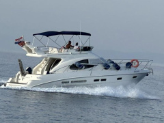 Sealine F42/5